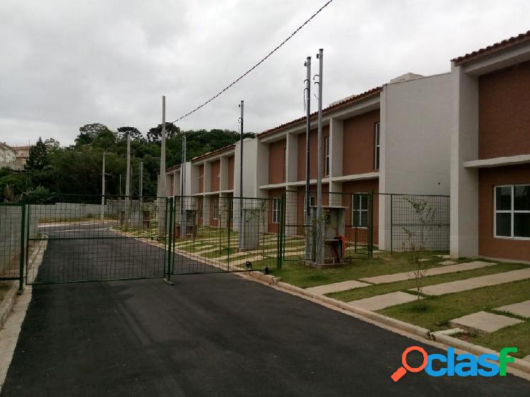 Residencial Quinta de Santa Anna - Sobrado a Venda no bairro Jardim Maria Tereza - Cotia, SP - Ref.: RF082016