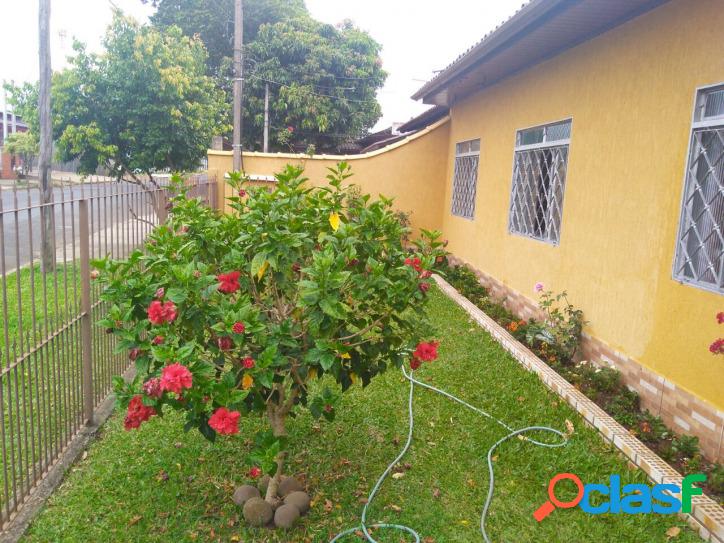 CASA COM PÁTIO SUPER ESPAÇOSO 2