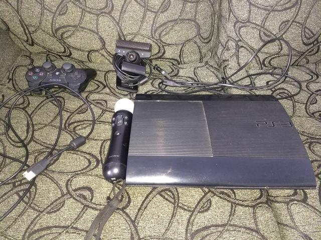 Play station 3 - super slim completo e kenect completo com o