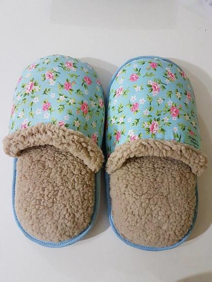 Pantufa de quarto quentinha