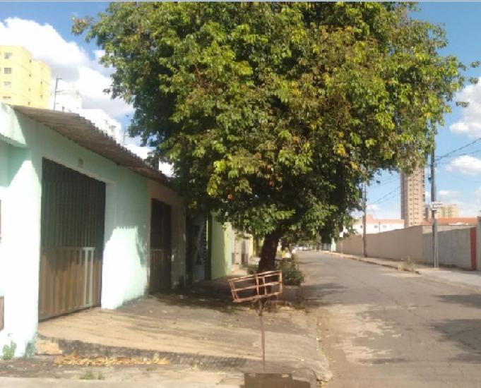 VENDE ÁREA COM 600M2., JARDIM AMÉRIC. PROX. T63, GOIÂNIA