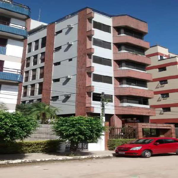 Apartamento de 90 metros quadrados no bairro Parque Enseada