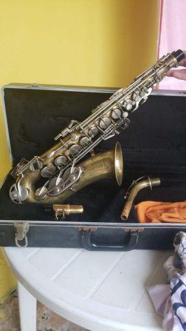 Saxofone alto bundy ii