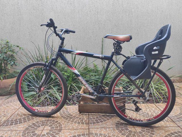 Bicicleta 26 com cadeirinha