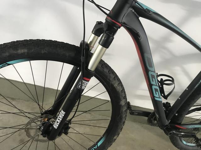 Bike oggi 7.2 29er 2019 zera (rock shox reba pé de vela xt