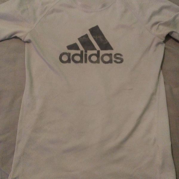 Camiseta adidas