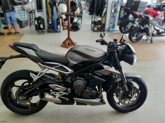 Triumph - street triple 765 rs