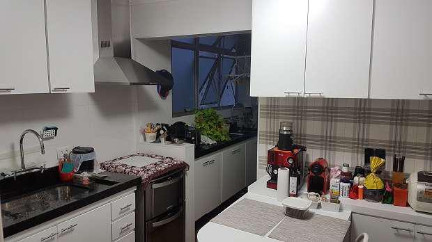 Apartamento reformado a 2 quadras do metrô são judas