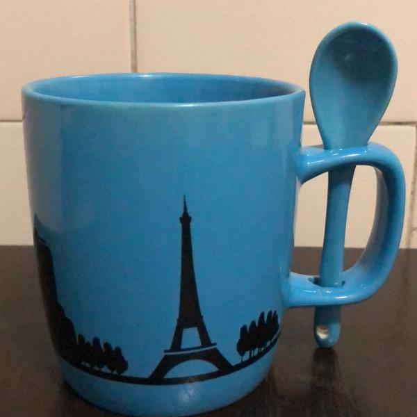 Caneca grande paris cor azul