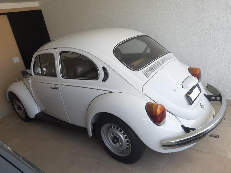 Fusca 1980 branco placa preta