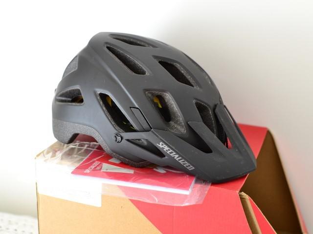 Capacete specialized ambush comp angi mips