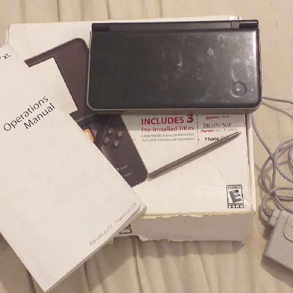 Nintendo DSI XL