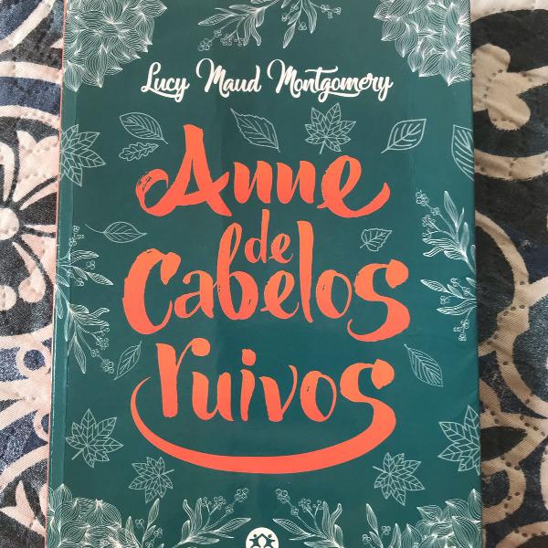 livro anne de cabelos ruivos