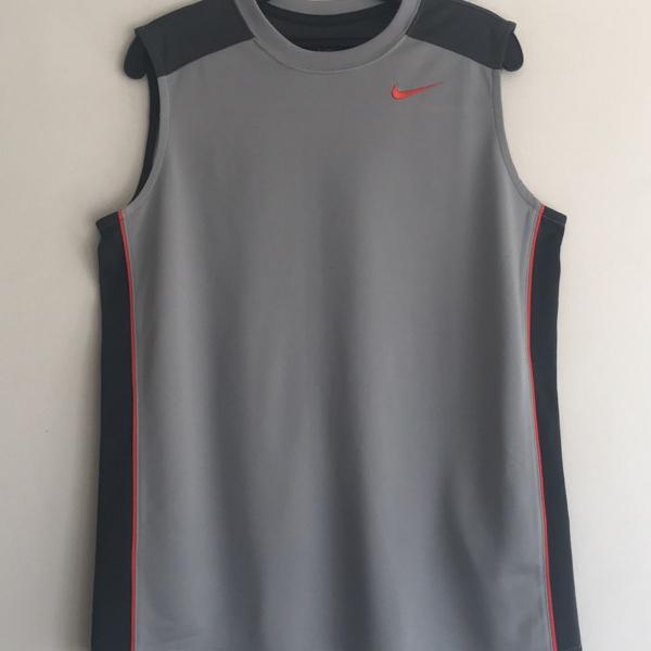 Camiseta masculina regata dri-fit- nike