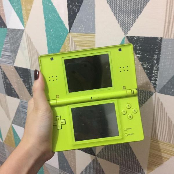 nintendo ds lite