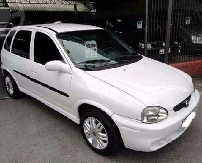 Corsa 2000 4p