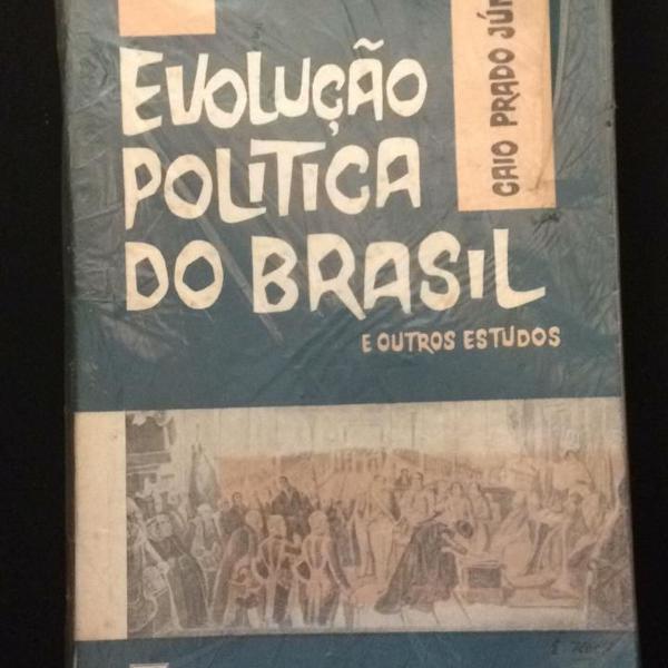 Livro &quot;evolução política no brasil e outros estudos&quot; de