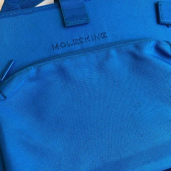 Organizador de bolsa moleskine com espaço para laptop