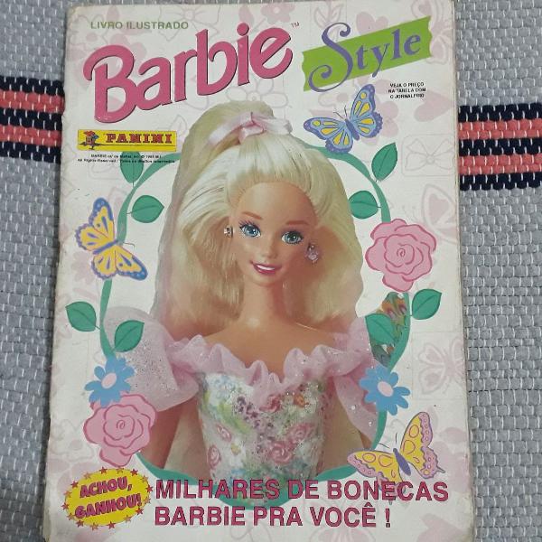 Lbum de figurinhas barbie