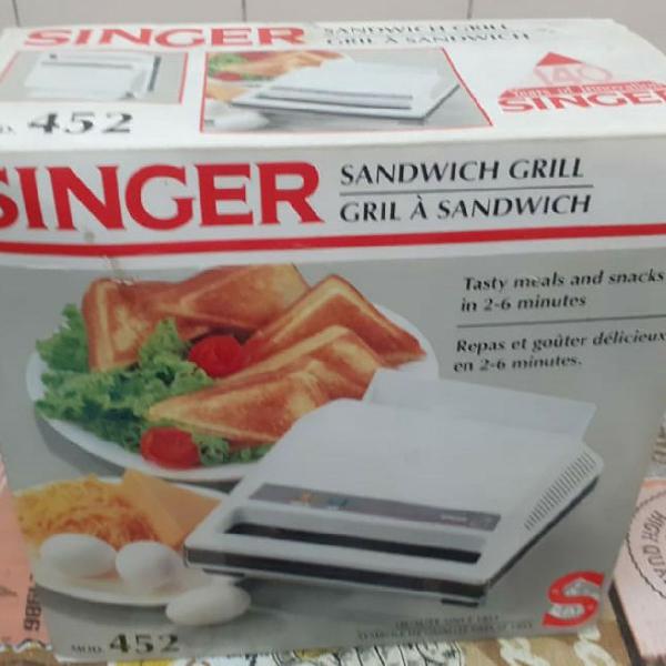 Sandwich grill importada