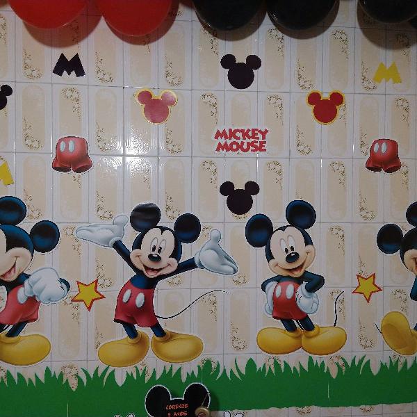 Kit festa mickey algumas peças novas