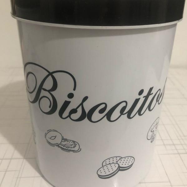 Pote porta biscoite com estampa sobre o tema