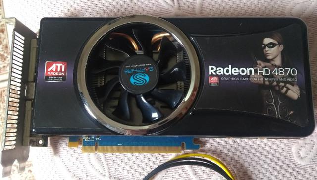 Ati Radeon HD4870 Sapphire com acessórios !