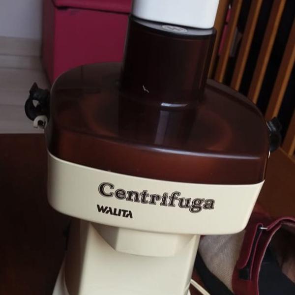 Antiga centrífuga walita 220v