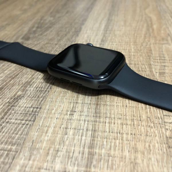 apple watch series 4