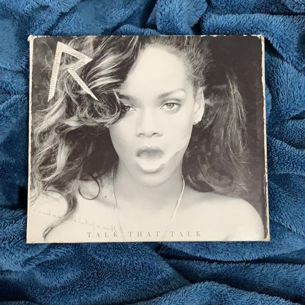 Cd: talk that talk deluxe - rihanna