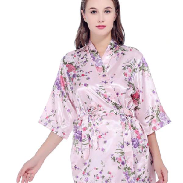 Robe cetim rosa florido