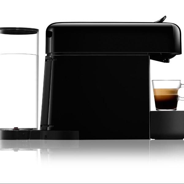 nespresso - essenza plus preta 110v - nova