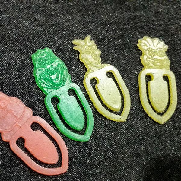 Clips antigos- família dinossauro (para coleçionador) Clips antigos- família dinossauro (para coleçionador)