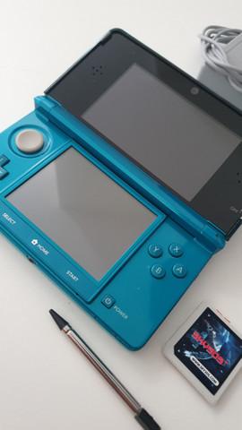 Nintendo 3ds aqua blue + sky3ds plus (jogos ilimitados)