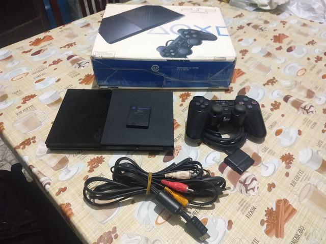 Playstation 2 Slim funcionando perfeitamente