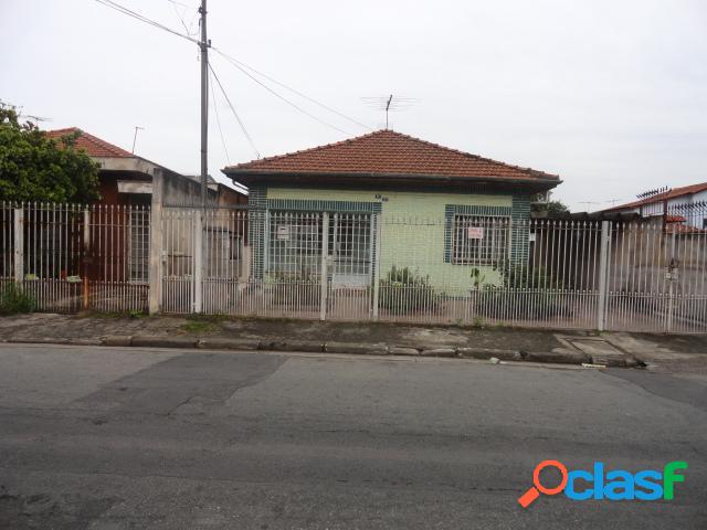 Casa antiga em lote 11 x 30