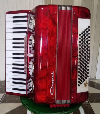 Acordeon Capri Novo