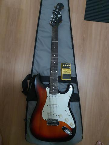 Guitarra eagle stratocaster sts 001