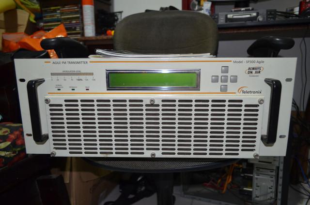 TRANSMISSOR AGILE FM 300 WATTS