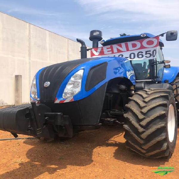 Trator New Holland T8.270 4x4 ano 14