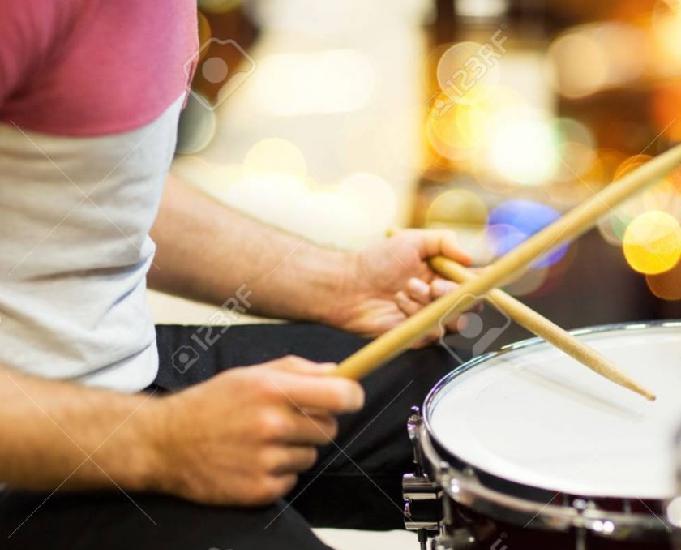 Aula de bateria na cidade de são paulo