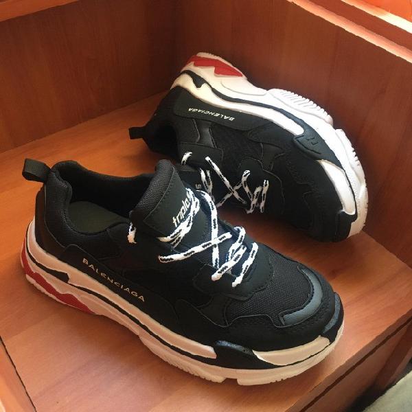 Balenciaga Triple S - N38 a 40