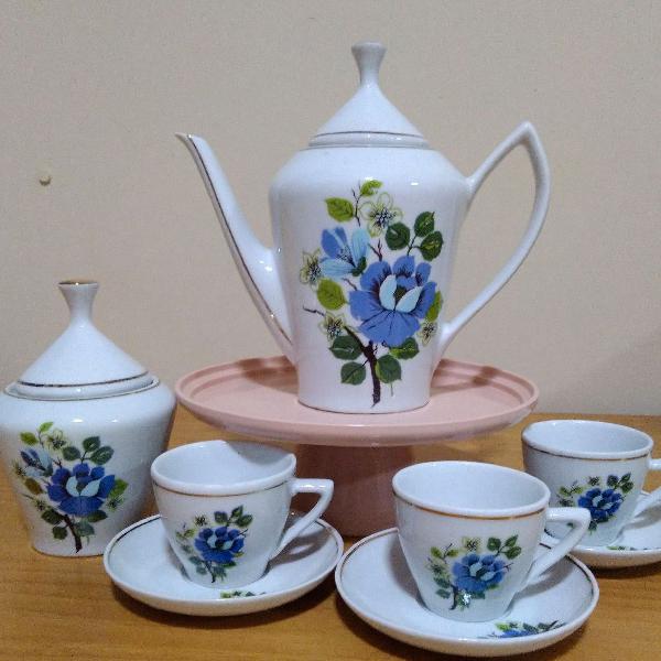 Conjunto de café em porcelana pozzani