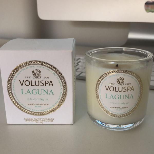 Vela aromática voluspa laguna