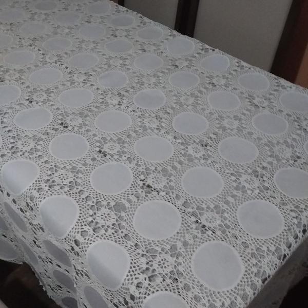 Toalha de mesa de crochê bola