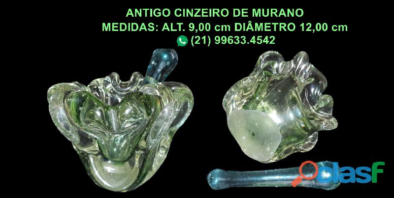 ANTIGO CINZEIRO de MURANO COM APAGADOR MEDIDAS: ALTURA 9,00 DIÂMETRO 12,00 Cm