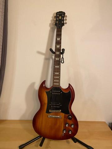 Guitarra Epiphone SG G400 66 limited edition