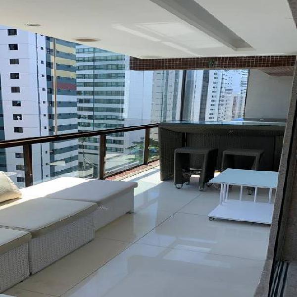 Cobertura para venda com 330 metros quadrados com 4 quartos