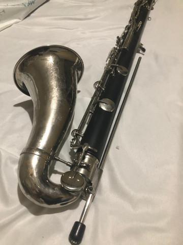 Clarinete Baixo - Selmer Bundy