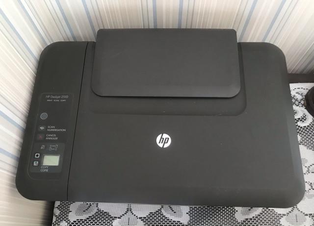 Impressora HP Deskjet preta